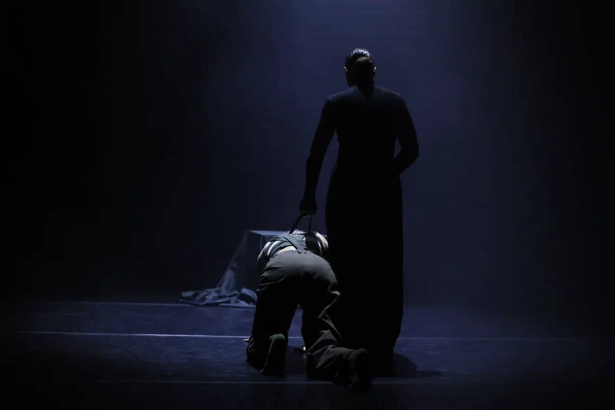 A scene from “The Scent of Rose Oil” AELITA PRODUCTION